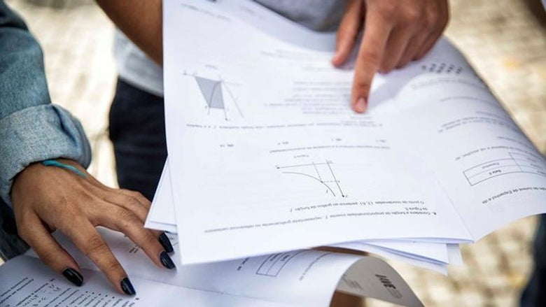 Desceram médias de Português e Matemática nos exames nacionais do secundário