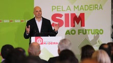 Imagem de Paulo Cafôfo acusa PSD de fazer promessas que não vai cumprir
