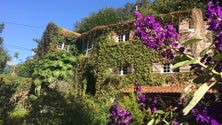 Imagem de Moinho transformado em casa de turismo rural em Santana
