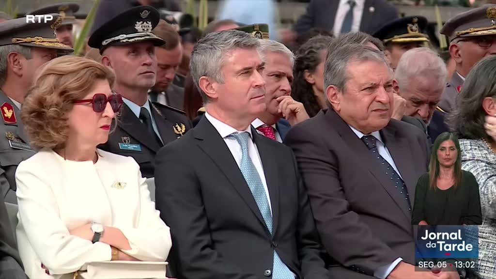 Lei das Rendas. Carneiro exorta Governo a deixar cair acordo com Chega