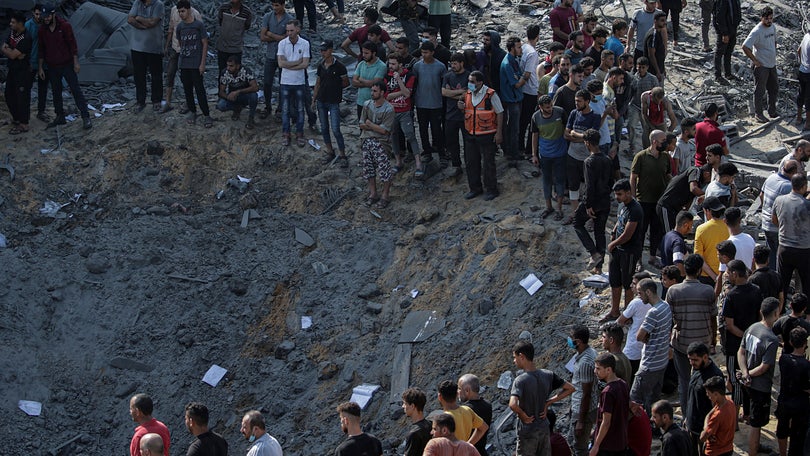 Mais de 400 cidadãos retirados de Gaza para o Egito dos quais 76 feridos