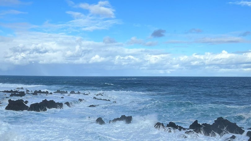 Imagem de Madeira com avisos de vento e agitação marítima forte até quinta-feira