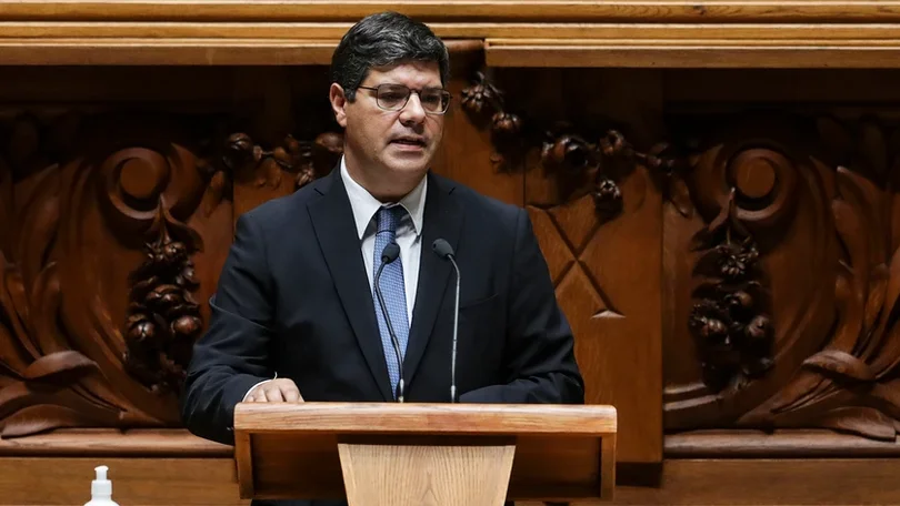 Imagem de PS destaca «boas notícias» que são «espelho de um país bem governado»