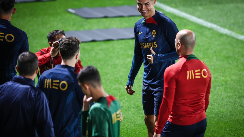 Ronaldo começa de inicio no Liechtenstein