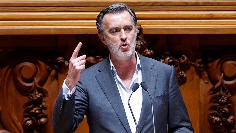 Imagem de «Precisamos de um Governo novo e precisamos dele já»