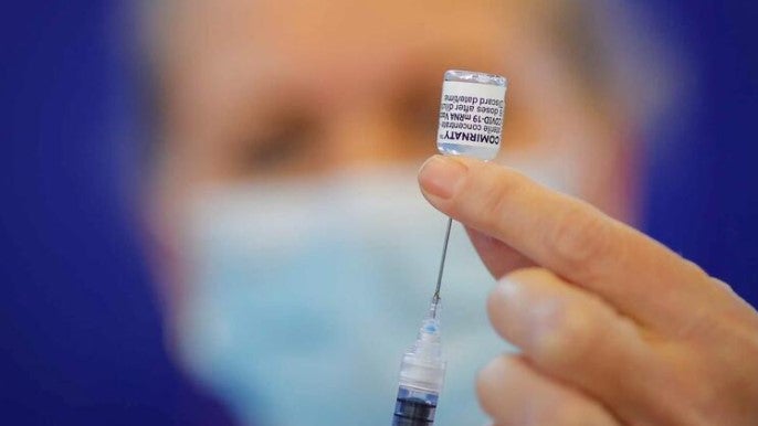 Imagem de 1,9 milhões de pessoas  já receberam a terceira dose