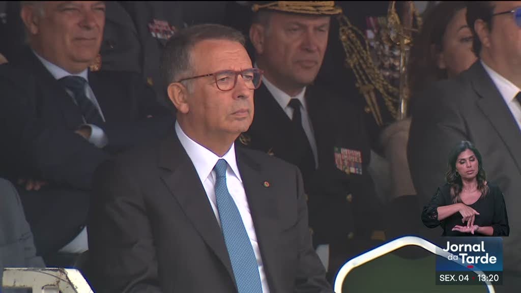 Imagem de Presidente da República avisa que "não manda recados por ninguém"
