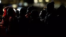 Imagem de Mais 198 migrantes chegaram às Canárias