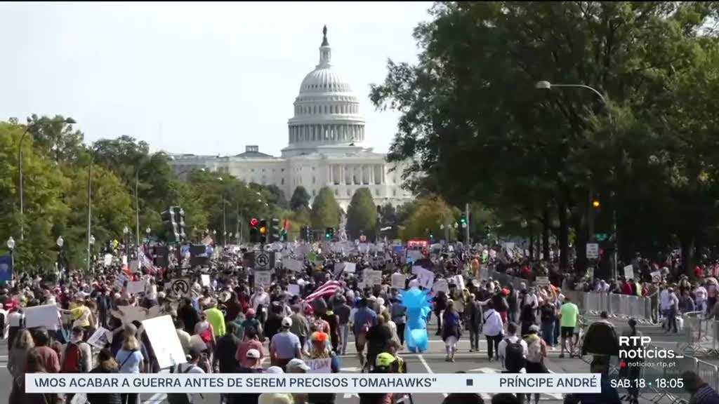 Washington recebe protestos contra presidência de Donald Trump