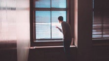 Imagem de Covid-19: Sabe qual é a diferença entre o distanciamento social e o isolamento profilático? (Áudio)