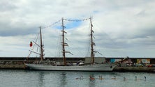 Imagem de Navio à vista (vídeo)