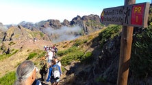 Levadas, veredas e estrada encerradas