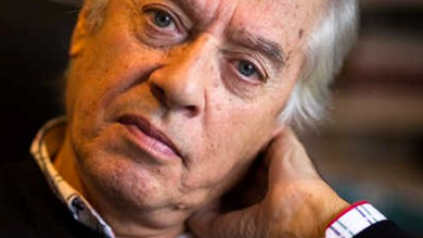 Imagem de República distingue o escritor João de Melo