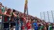 Imagem de Adeptos do Marítimo vão fazendo a festa na Choupana (vídeo)