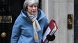 Imagem de Theresa May vai demitir-se após aprovação do Acordo de Saída