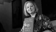 Imagem de Hilary Mantel morre aos 70 anos