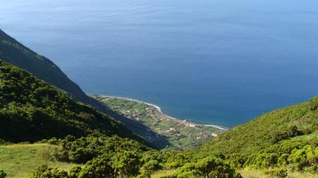 Imagem de Estrada encerrada no Topo (Vídeo)