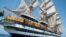 Imagem de Navio escola italiano “Amerigo Vespucci” na Madeira e de portas abertas ao público