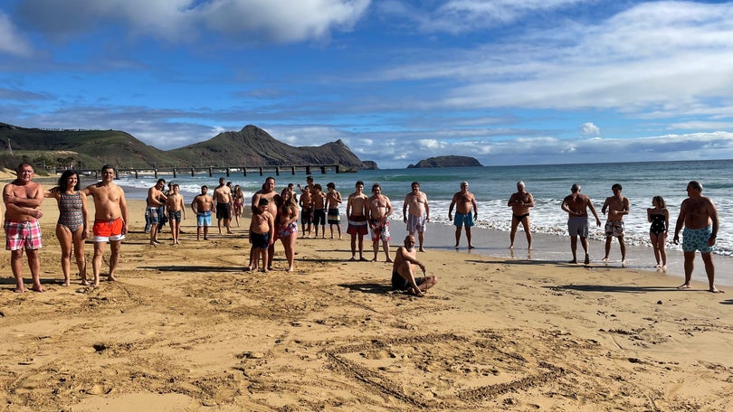 Imagem de Banho no mar do Porto Santo