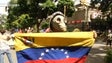 Imagem de Venezuelanos em consulta digital sobre validade das eleições (Vídeo)