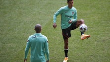 Imagem de Liga das Nações: Cristiano Ronaldo de regresso ao onze de Portugal na Suécia