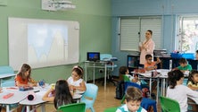 Imagem de Próximo ano letivo vai decorrer exclusivamente com aulas presenciais (Som)