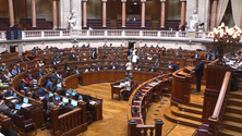 Imagem de PS rejeita proposta dos Açores mas aprova iniciativa própria dum subsídio para acompanhantes de grávidas