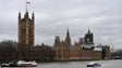 “Pacote suspeito” encontrado junto ao parlamento de Londres