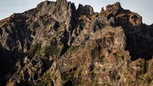 Imagem de Madeira sob aviso amarelo devido à previsão de vento forte
