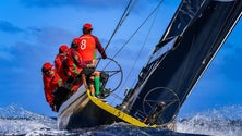 Madeirense ajuda Portugal a ser segundo (fotos)