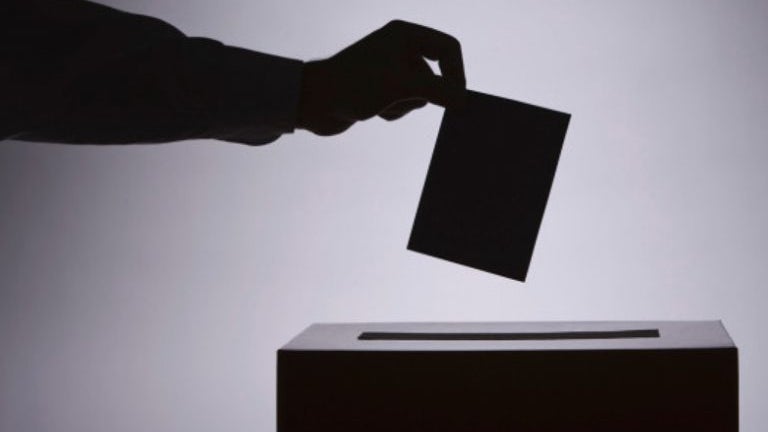 Imagem de Milhares de eleitores em confinamento não poderão votar