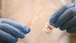 Itália suspende uso de vacinas da AstraZeneca