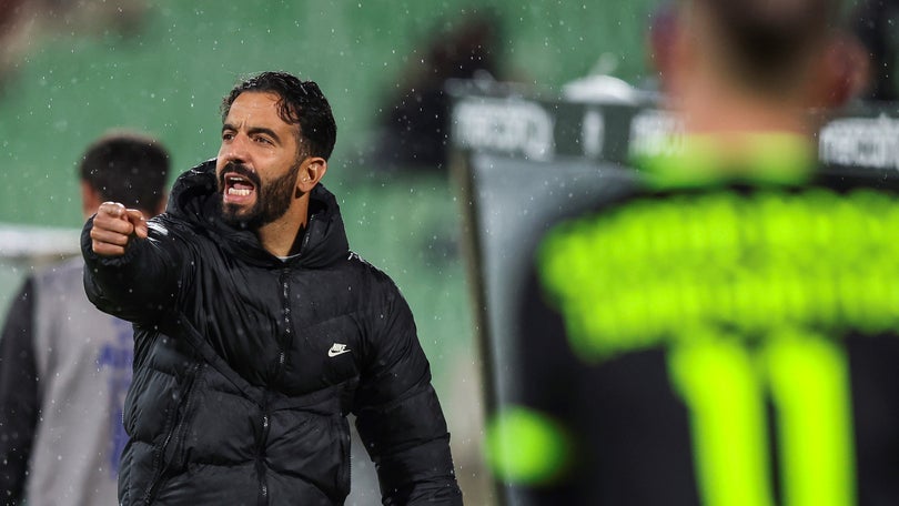 Imagem de Amorim prepara Marítimo e diz que «cinco vitórias seguidas também não é assim nada de especial»