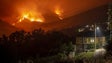 Imagem de Três mil retirados de casa devido aos incêndios