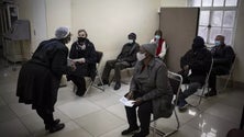 Imagem de Quarta vaga de infeções terá impacto em África