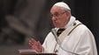 Papa denuncia no Panamá corrupção nos governos e pede “honestidade e justiça”