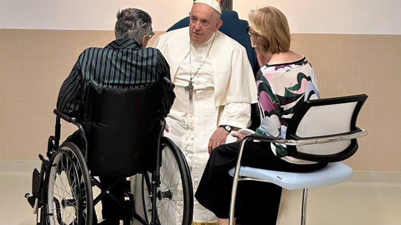Imagem de Papa Francisco deixará hospital na sexta-feira