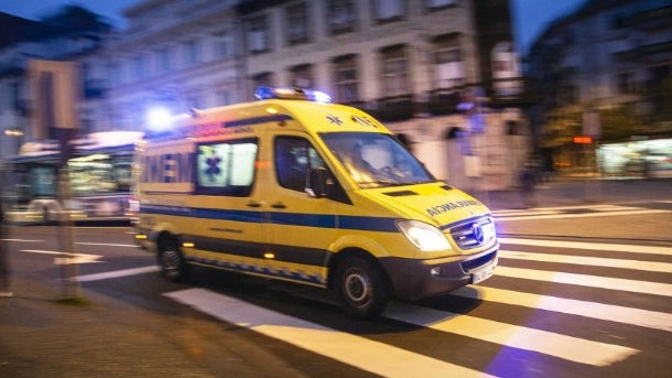 Imagem de Por falta de técnicos Porto sem ambulâncias até às 20 horas