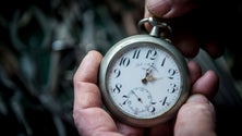 Imagem de Relógios adiantam uma hora na madrugada de domingo