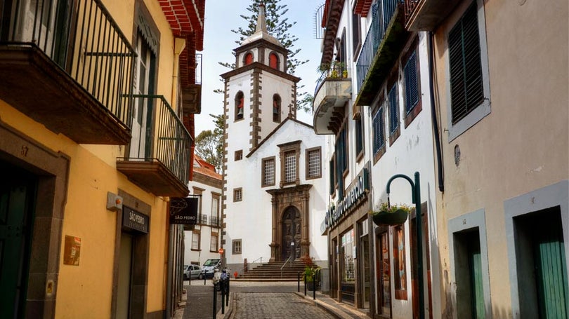 Madeira com maior descida nacional do valor médio de avaliação bancária