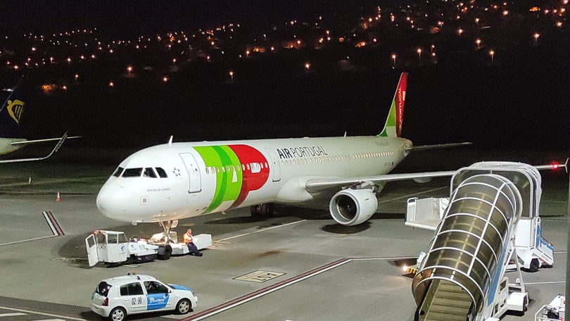 Imagem de Criança engasgada obriga avião da TAP a abortar descolagem na Madeira