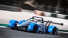 Imagem de Equipa de Francisco Abreu vence a segunda corrida do Racing Weekend – Portimão e reacende luta pelo título do Campeonato Nacional de Velocidade