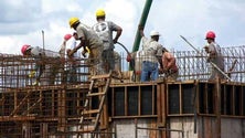 Imagem de Covid-19: Construção civil na Madeira com atividade condicionada