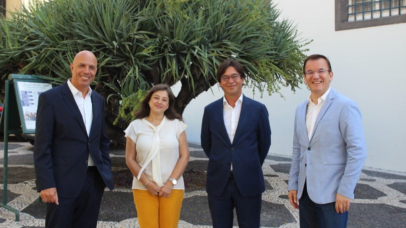 Imagem de Covid-19: Uso obrigatório de máscara dá imagem de insegurança – PS/Madeira