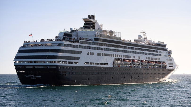 Imagem de Vasco da Gama regressa para desembarcar doentes