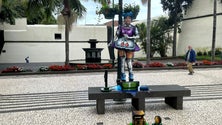 Imagem de Estátuas vivas são atração no Funchal (vídeo)