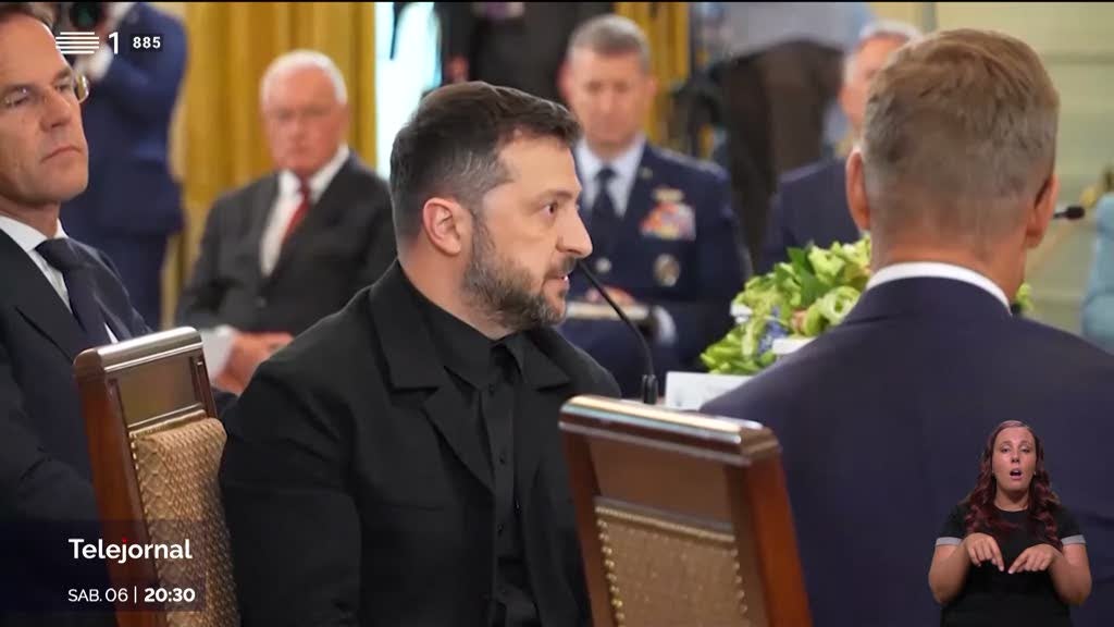 Zelensky rejeita Moscovo e convida Putin a viajar para Kiev