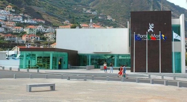 Sociedad de Fomento abre concurso para una beca en el Centro de Cincia Viva (audio) – Economía – RTP Madeira