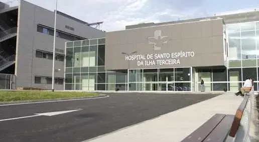 Mulher de administrador recusa cargo no hospital da Terceira