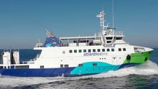 Transporte de viaturas no navio Mestre Jaime Feijó está suspenso